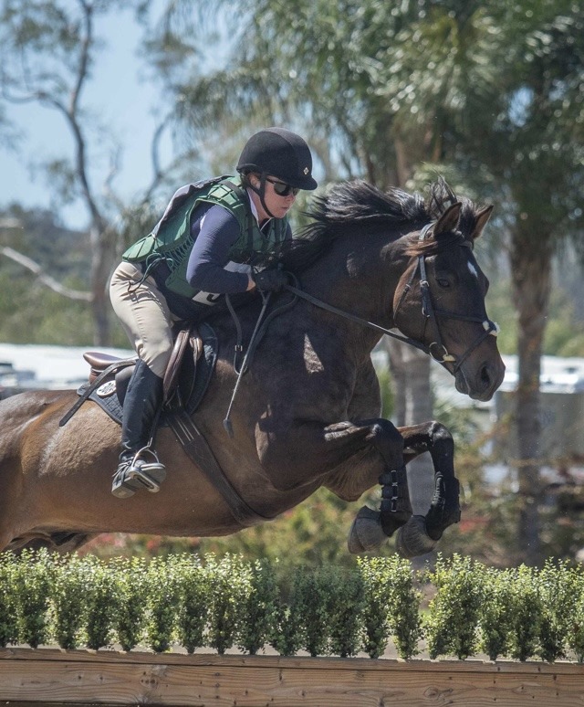 Kate and Eli's Coming jumping cross-country